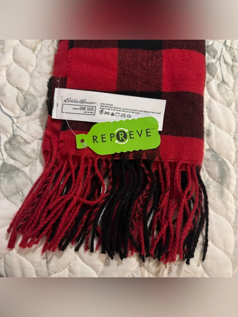 Eddie Bauer Red & Black Buffalo Plaid Fringed ScarfNew With Tags (NWT)